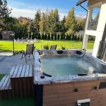 I Wypoczynkowe Z Jacuzzi Lidzbark *
