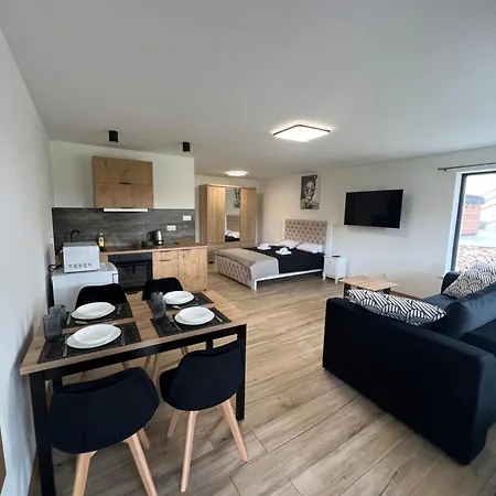 Appartement I Wypoczynkowe Z Jacuzzi Lidzbark *