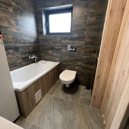 Appartement I Wypoczynkowe Z Jacuzzi Lidzbark *