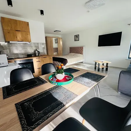 Appartement I Wypoczynkowe Z Jacuzzi Lidzbark *