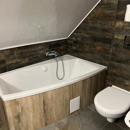 I Wypoczynkowe Z Jacuzzi Lidzbark Apartmán *