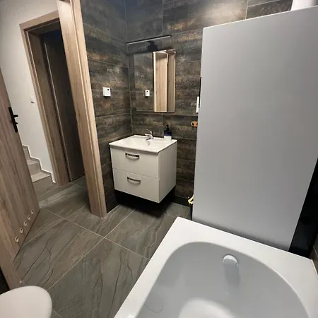 Appartement I Wypoczynkowe Z Jacuzzi Lidzbark *