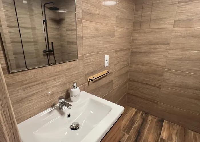 公寓 I Wypoczynkowe Z Jacuzzi Lidzbark Lidzbark Welski