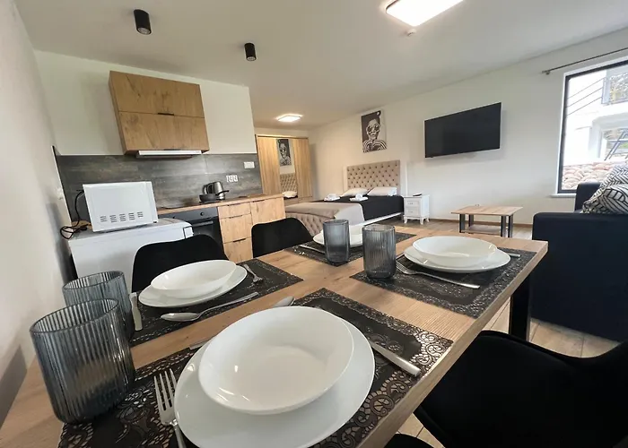 公寓 I Wypoczynkowe Z Jacuzzi Lidzbark