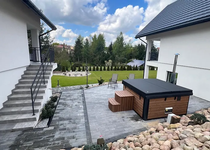 I Wypoczynkowe Z Jacuzzi Lidzbark 公寓